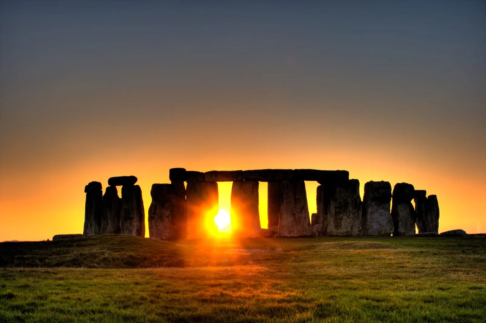 solstizio-d'estate-nel-mondo-stonehenge