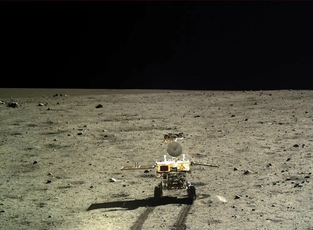 lunar lander: la base lunare permanente della Cina