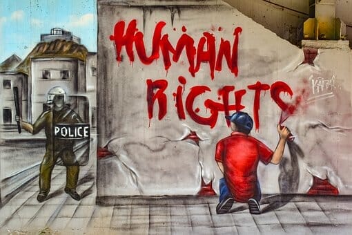 pro-diritti umani