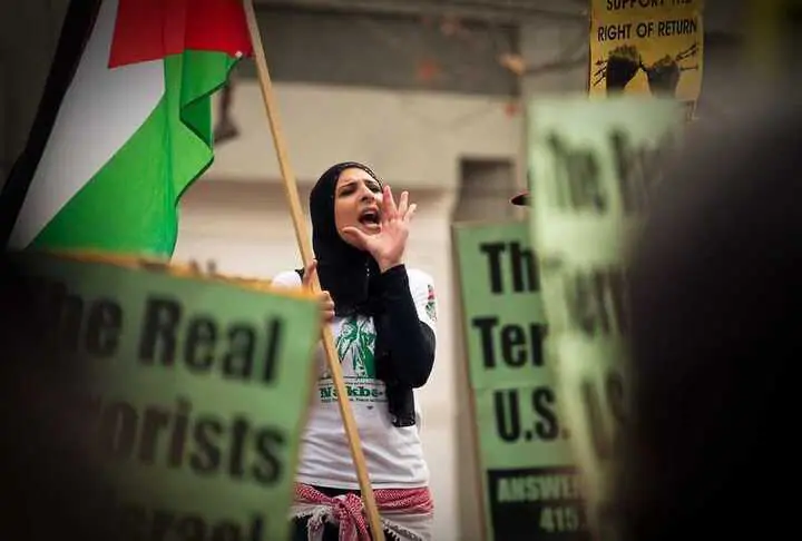 Palestinesi in protesta