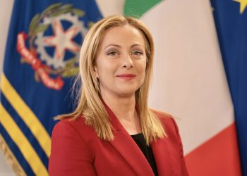 Politico classifica 2025: Giorgia Meloni è la donna più potente d'Europa / Il caso Almasri e l’indagine su Giorgia Meloni in Italia / L'incontro tra Trump e Meloni e il futuro dell’Occidente