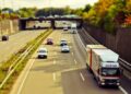La trasformazione dei trasporti su strada e il boom dei veicoli commerciali nel contesto italiano